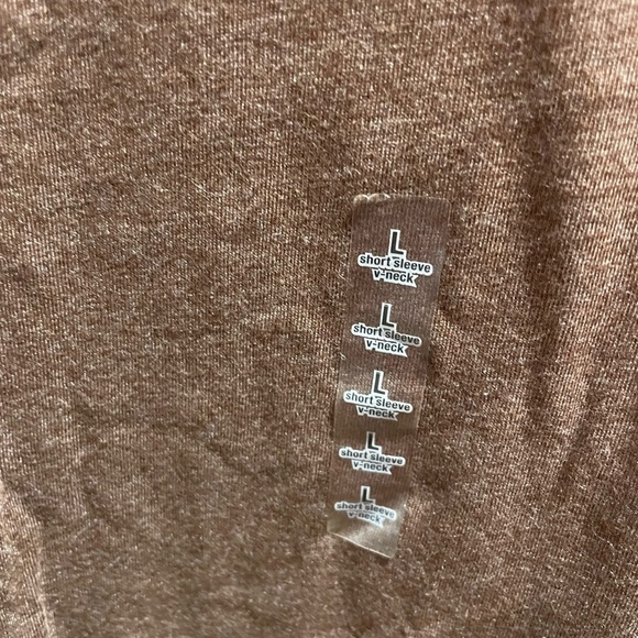 Arizona Jean Company Classic Brown V-Neck Men's Tee - Picture 6 of 8